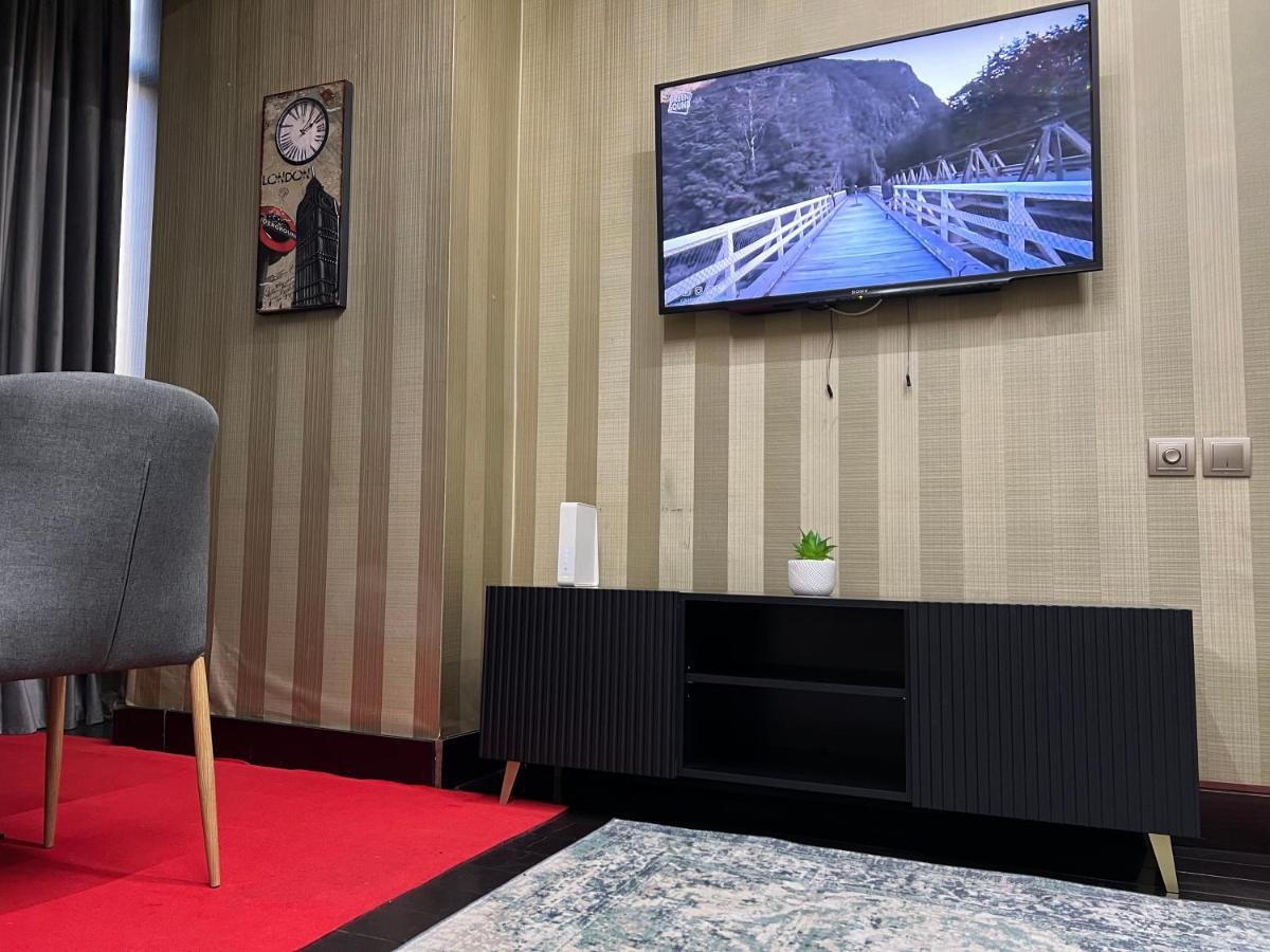 Synagogue Yeshua Tova Magheru Букурещ Екстериор снимка
